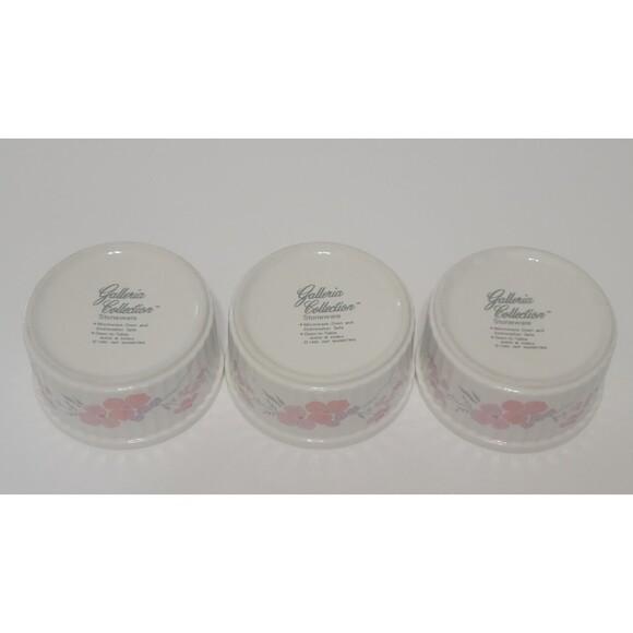 Vintage Galleria Collection Stoneware Ramekins Pink Flowers 1985 Set of 3 - Picture 3 of 8
